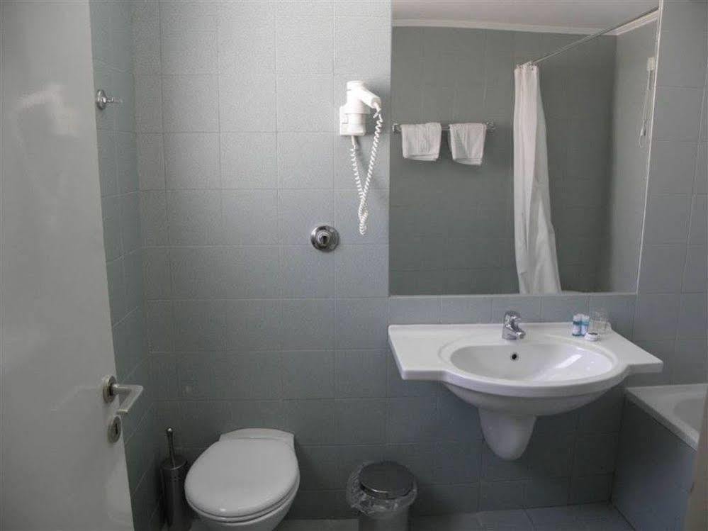 Hotel Theoxenia Loutráki Eksteriør billede